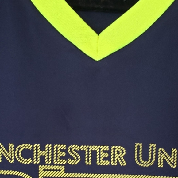 Manchester United sport shirt - Picture 4 of 4